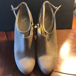 Brian Atwood Tan Short Boot